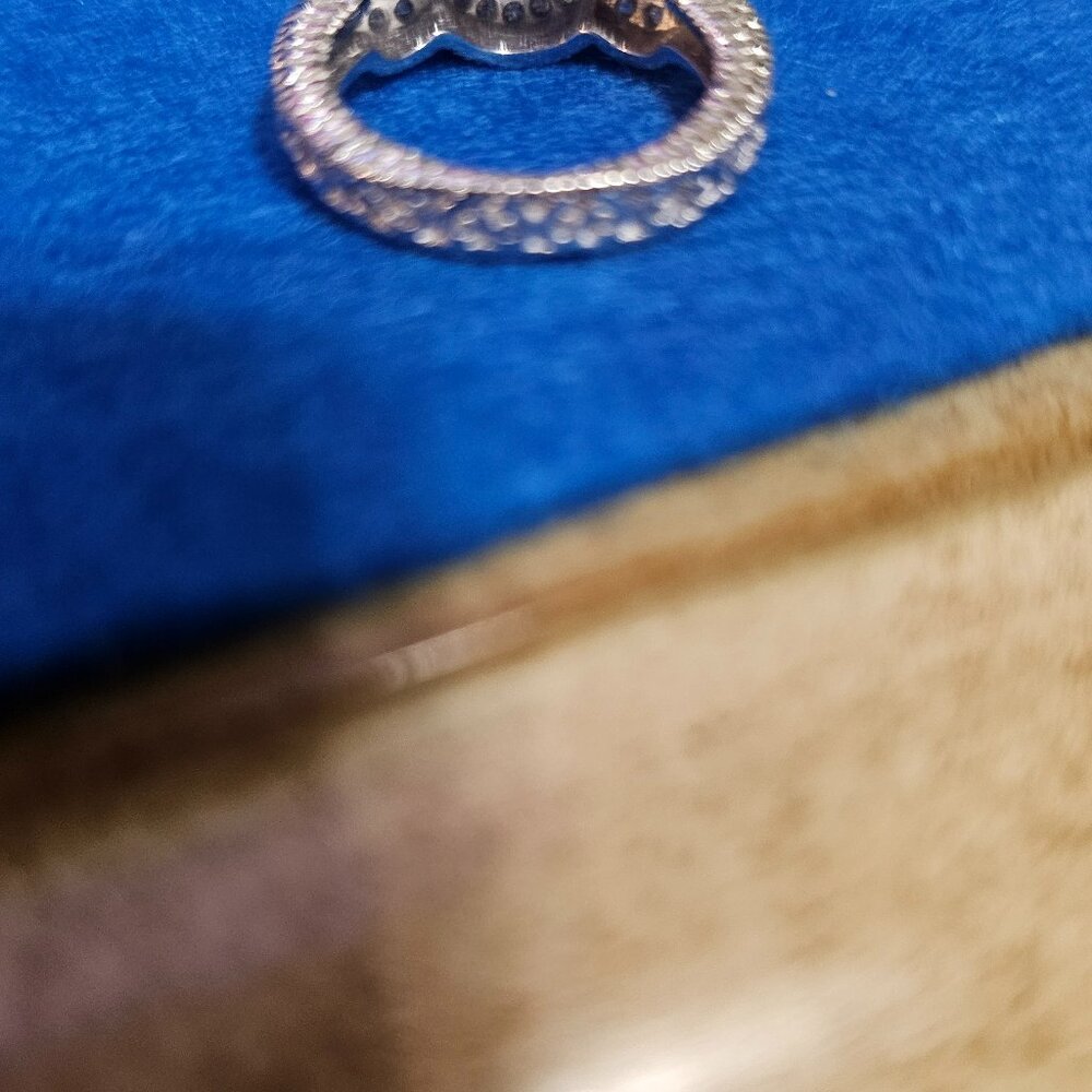 Ring - Picture 4 of 4
